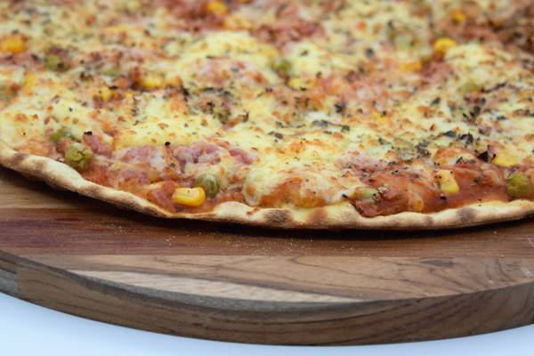 Pizza Portuguesa